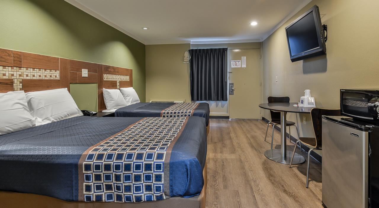 Budgetel Inn And Suites Ралей Екстериор снимка