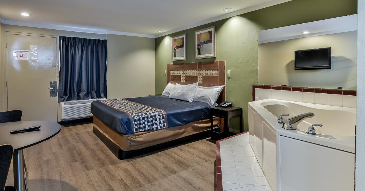 Budgetel Inn And Suites Ралей Екстериор снимка